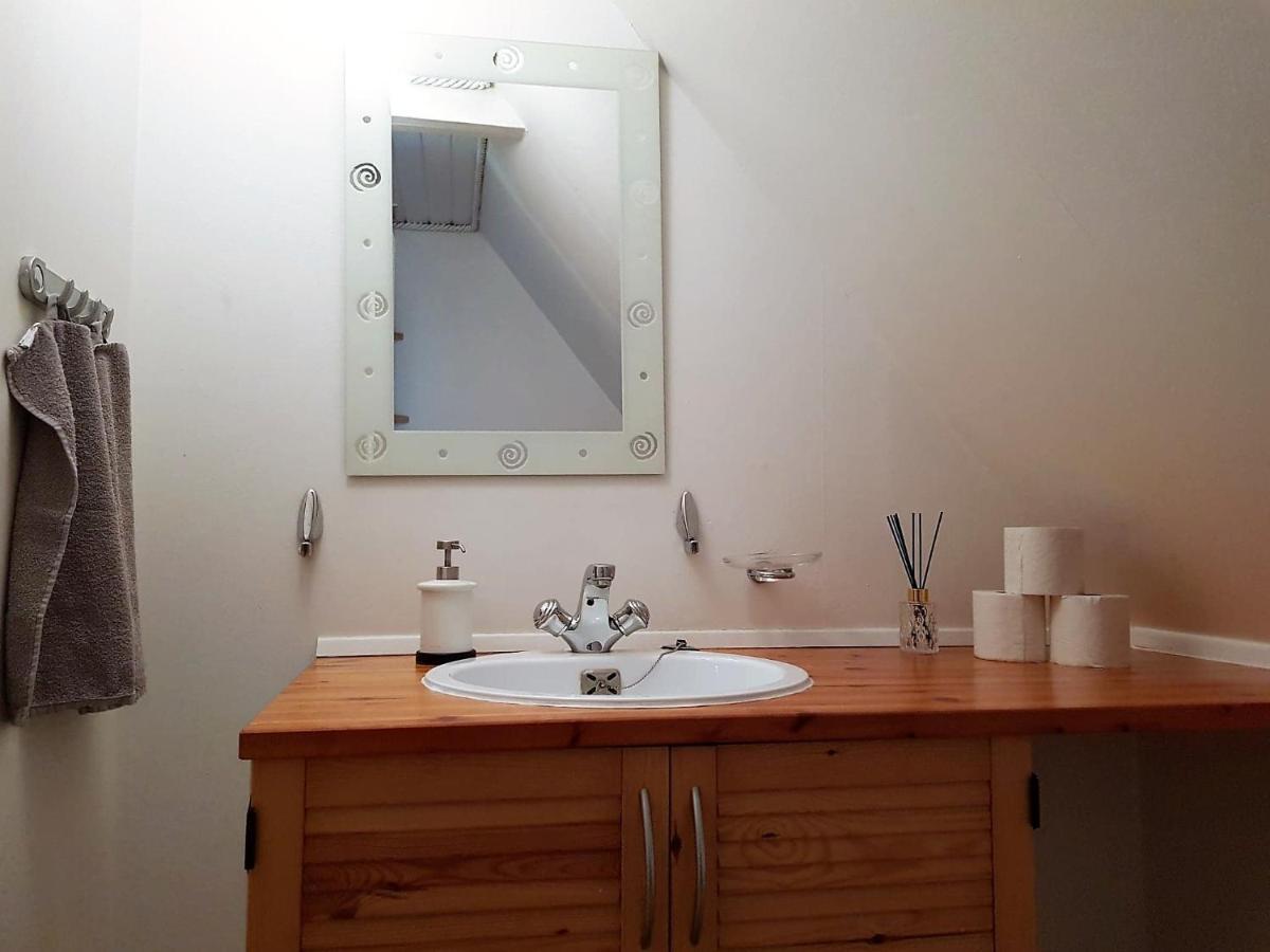 Room Between Odense And Кертеминде Екстериор снимка