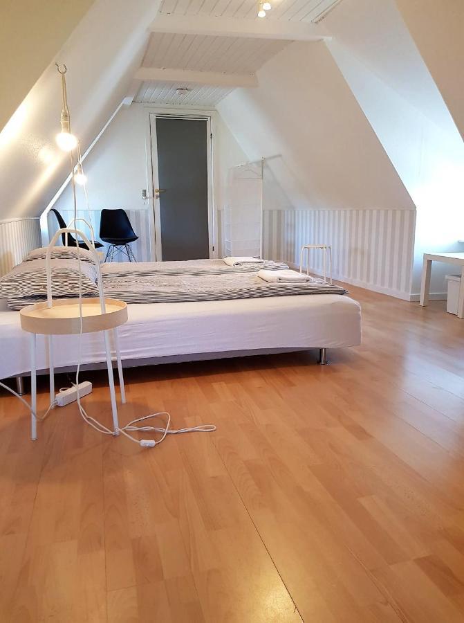 Room Between Odense And Кертеминде Екстериор снимка