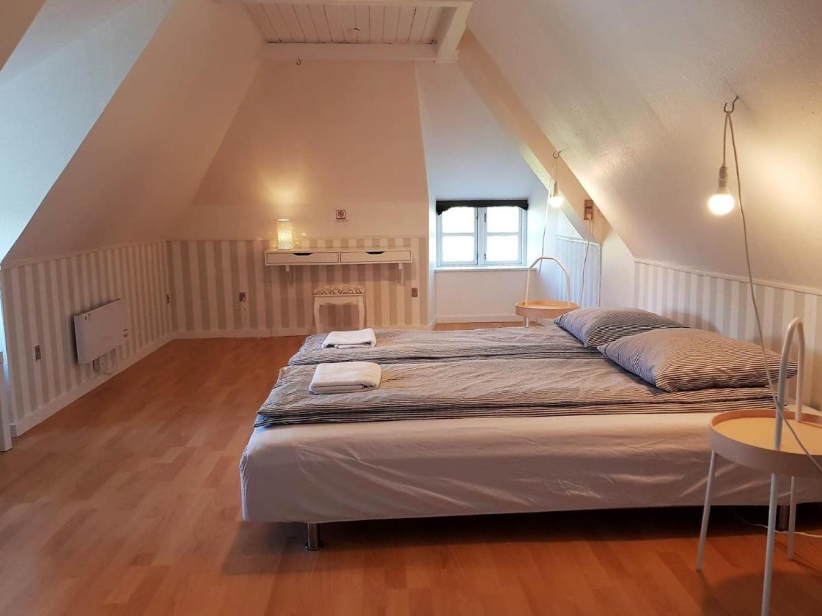 Room Between Odense And Кертеминде Екстериор снимка